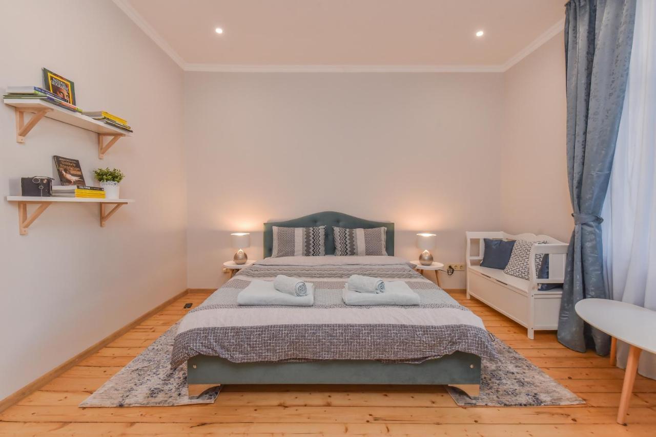 Spacious Vintage 2Br, 2Bath Apartment By Flat Mаnager 소피아 외부 사진