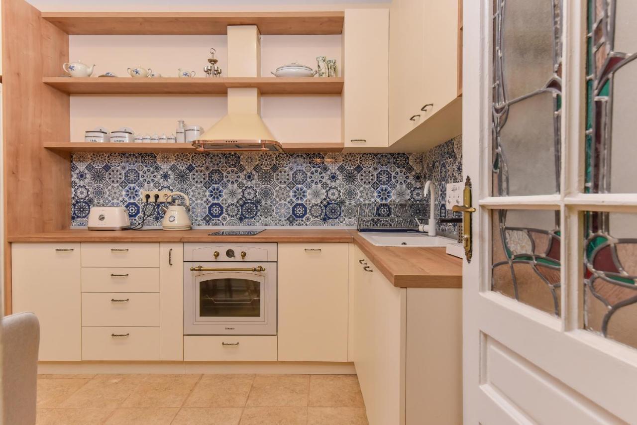 Spacious Vintage 2Br, 2Bath Apartment By Flat Mаnager 소피아 외부 사진